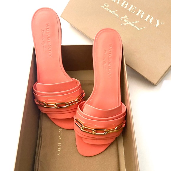 Burberry | ‘Coleford’ Patent Leather Flat Slides - Picture 11 of 16
